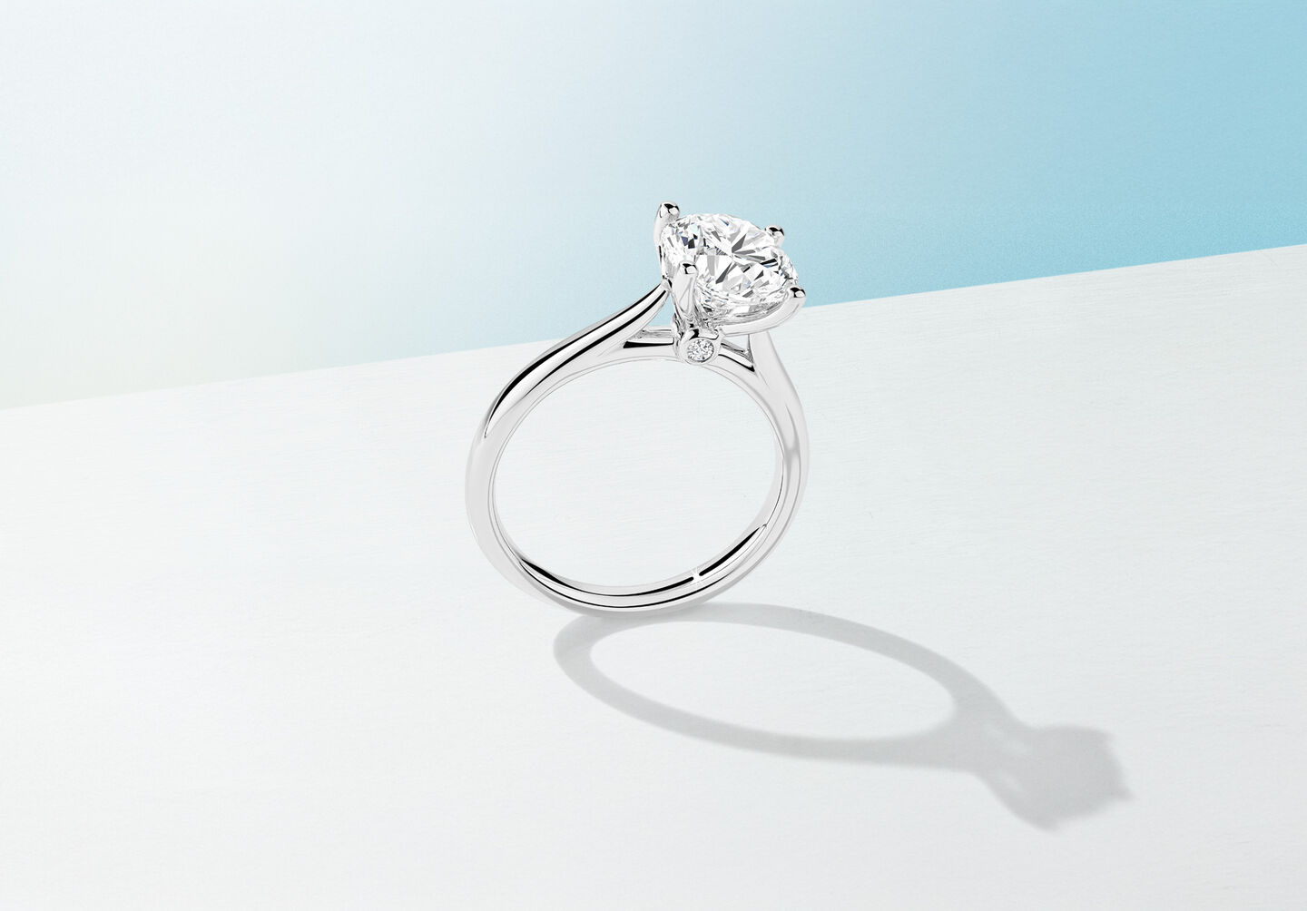 Bague de fian&ccedil;ailles Birks 1879.