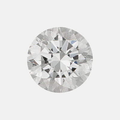 Diamant brut Birks sur un fond gris clair.