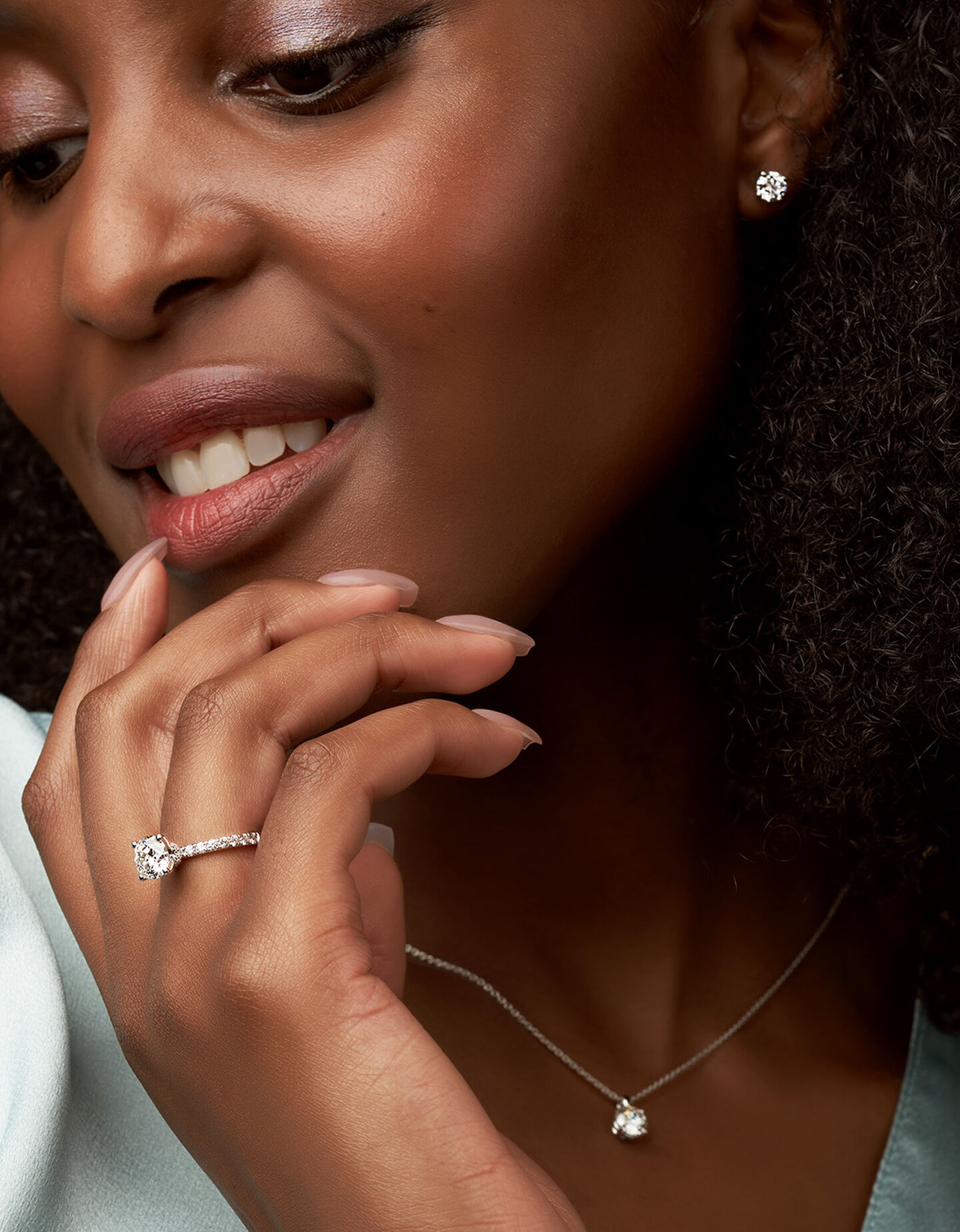 A model wearing Birks Bridal diamond jewellery.