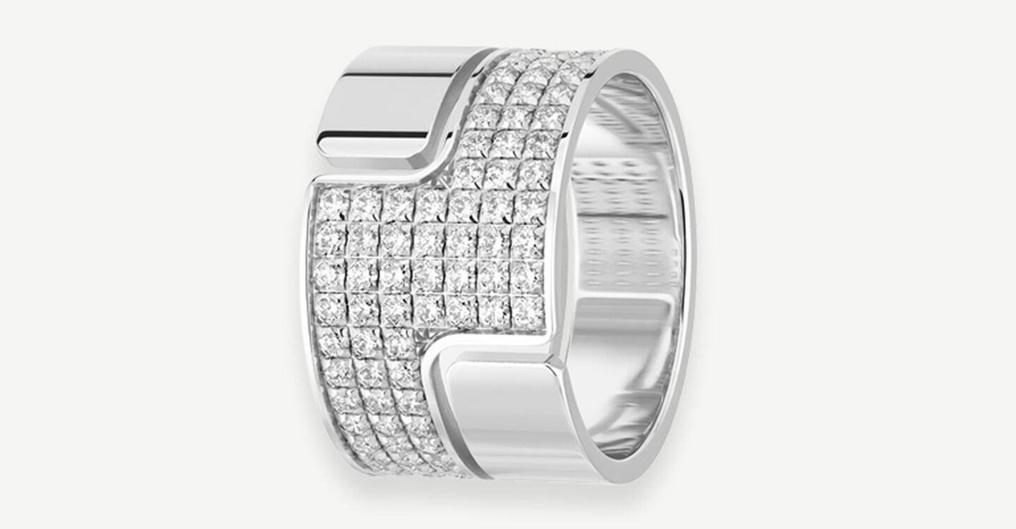 White gold and diamont dinh van ring