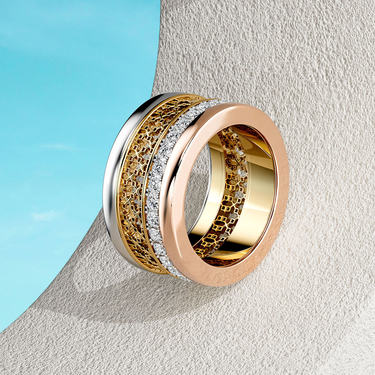 Bague Birks Dare to Dream sur un fond bleu.