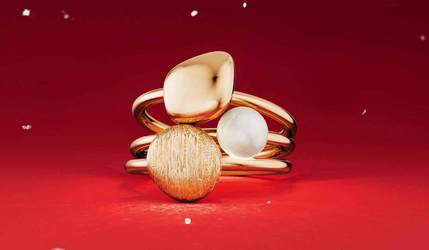 Birks Pebble on a red holiday background.