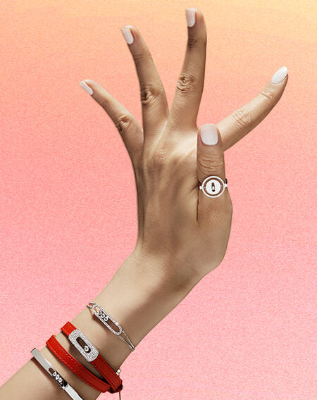 Bracelets et bagues de Messika sur un mannequin 