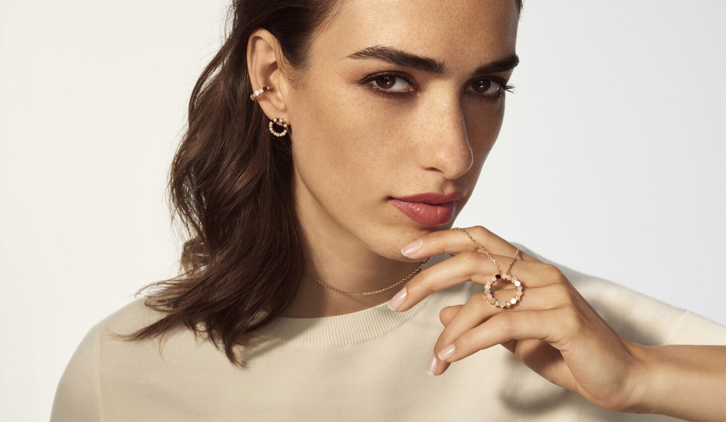 A woman wearing Bee de Chaumet jewellery.