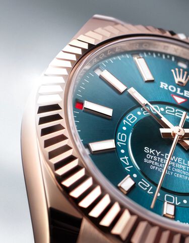 Sky dweller blue price best sale