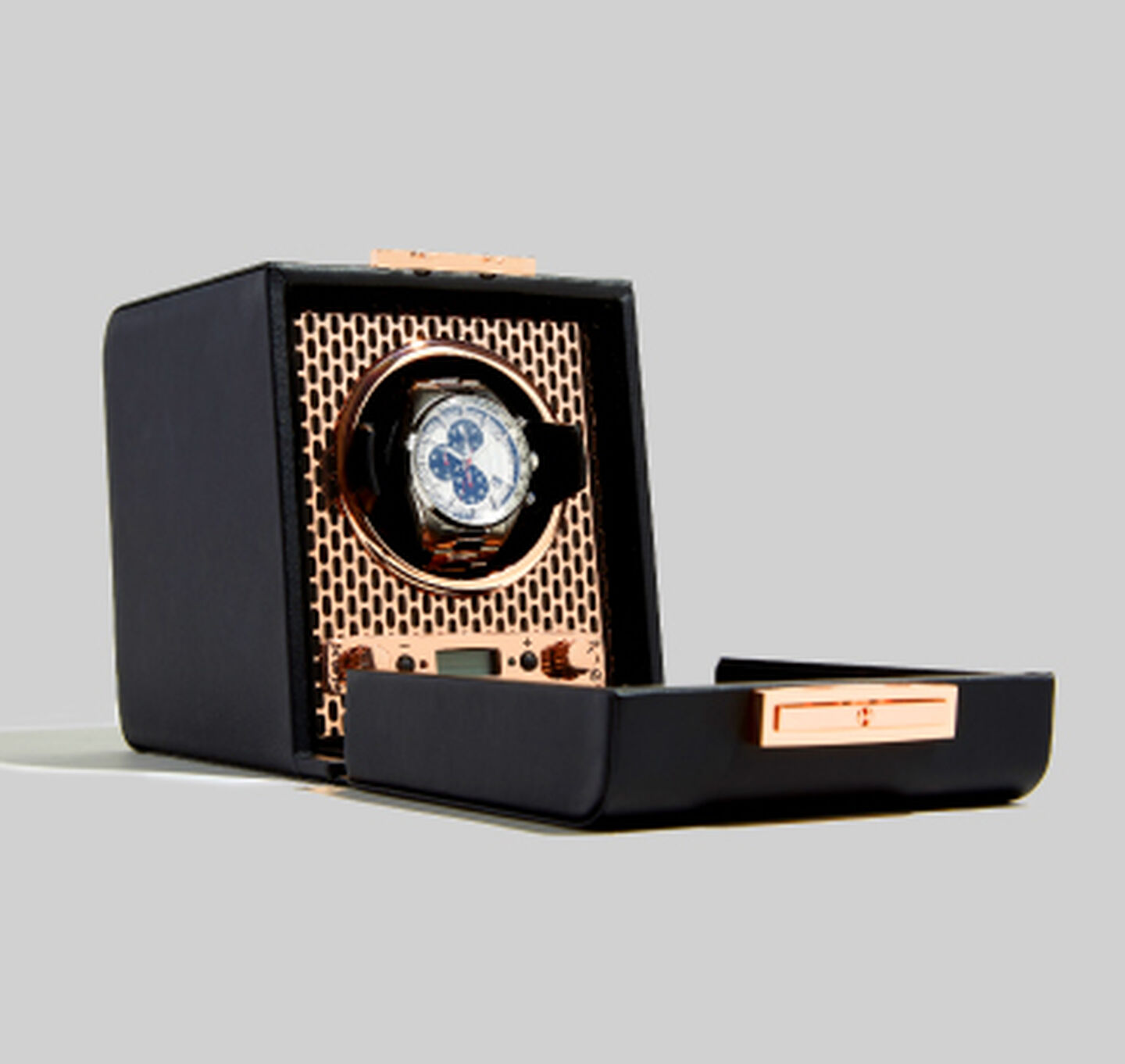 WOLF watch winder.