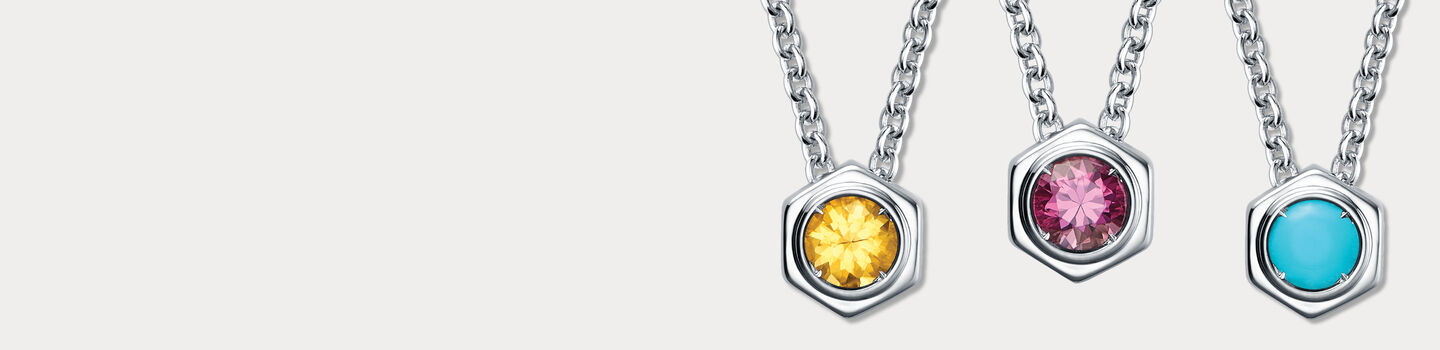 Collier en argent Birks Bee Chic octobre, novembre, d&eacute;cembre.