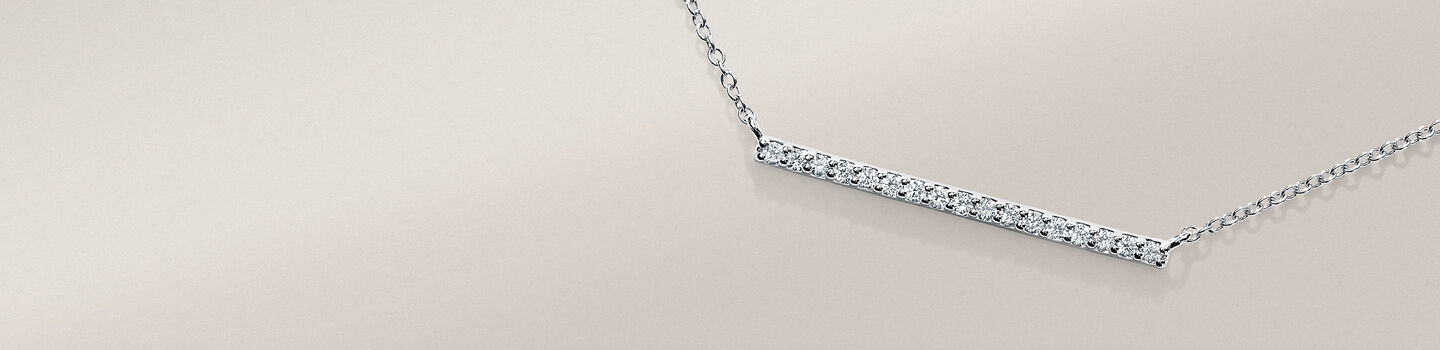 A Birks Rosée du Matin diamond and white gold bar necklace
