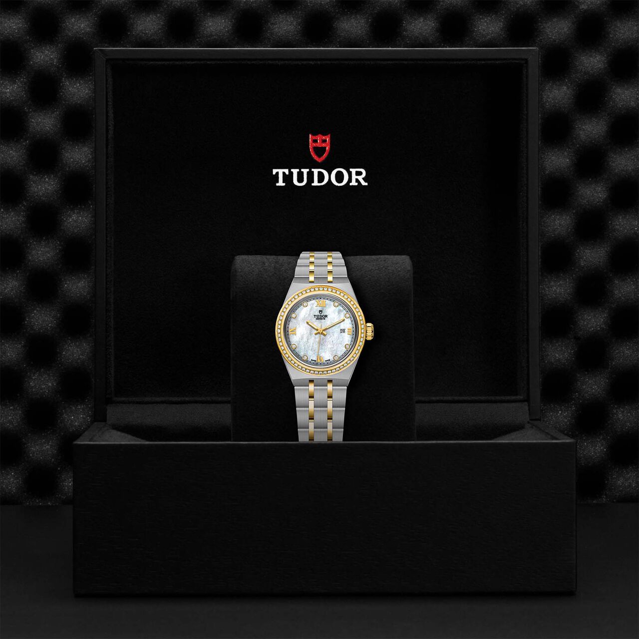 Tudor Royal M28323-0001 image number 4