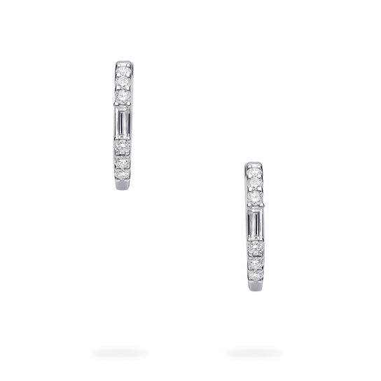 Birks Essentiels Boucles d'oreilles anneaux en or blanc avec &eacute;meraudes et diamants image number 2