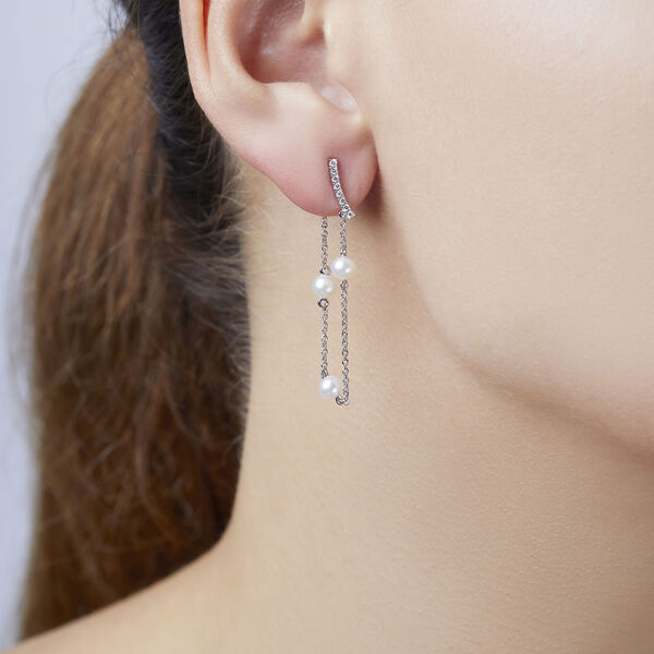 Boucles d'oreilles Trend en or blanc avec perles et diamants
