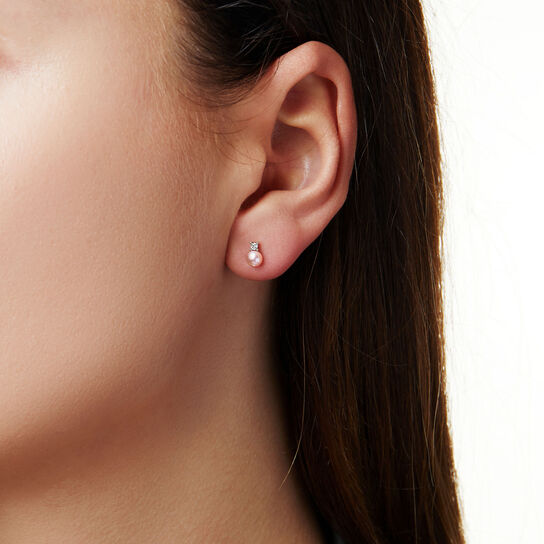 Sleek White Gold Pearl and Diamond Stud Earrings image number 1