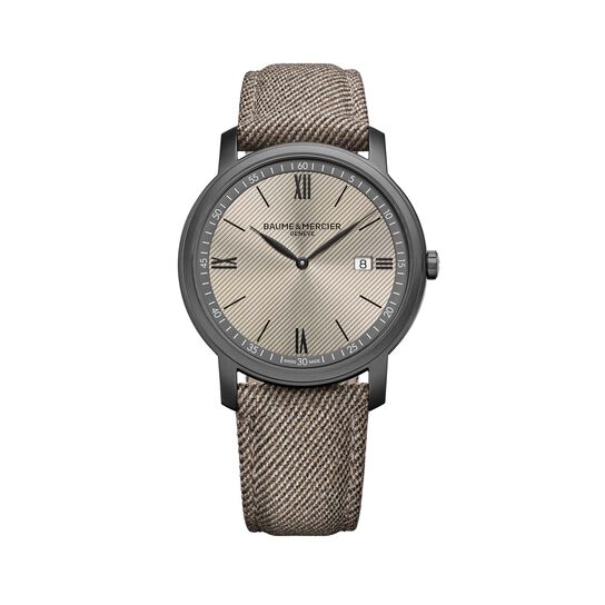 Baume & Mercier Classima Quartz 42 mm ADLC Stainless Steel image number 0