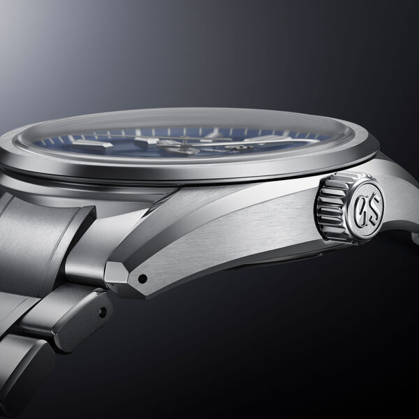 Evolution 9 Lake Suwa Spring Drive 40 mm Titanium