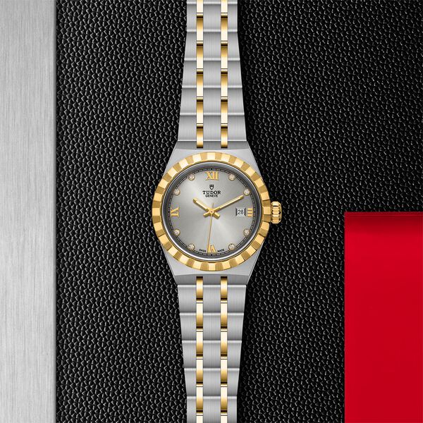 TUDOR Royal 28 mm automatique en or jaune, acier inoxydable et diamants