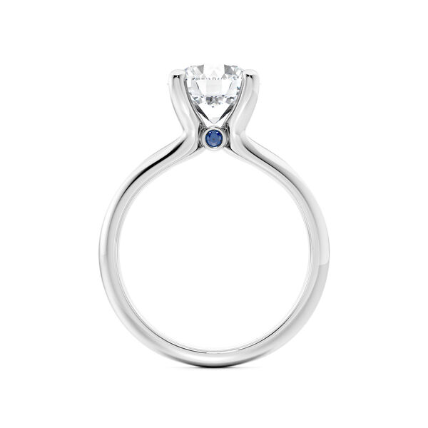 Bague de fian&ccedil;ailles solitaire diamant rond en or blanc avec accent saphir