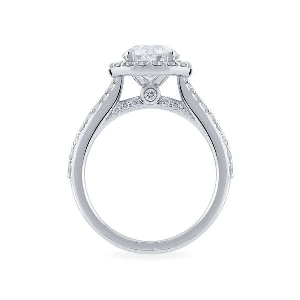 Bague de fiançailles à diamant solitaire rond à halo avec anneau serti de diamant