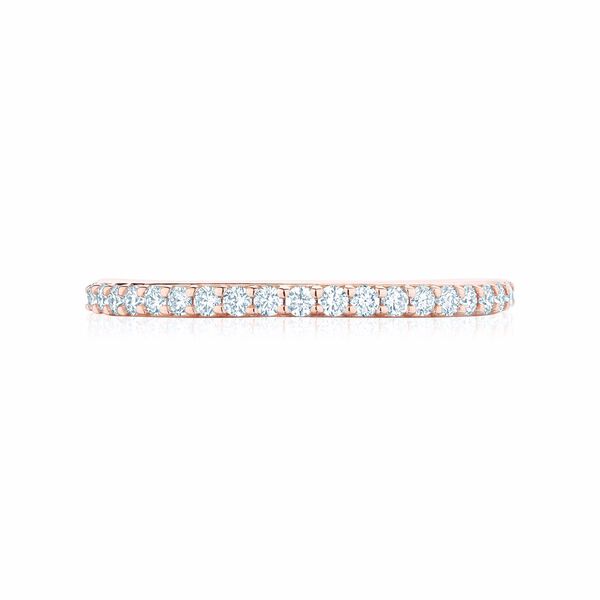 Alliance en or rose sertie de 0.18 ct de diamants