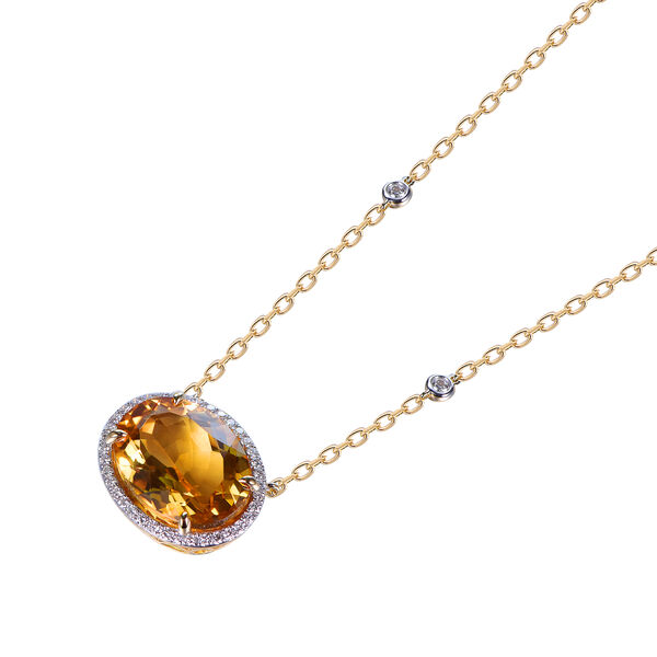 Pendentif Citrine Ovale et Halo de Diamants en Or Jaune
