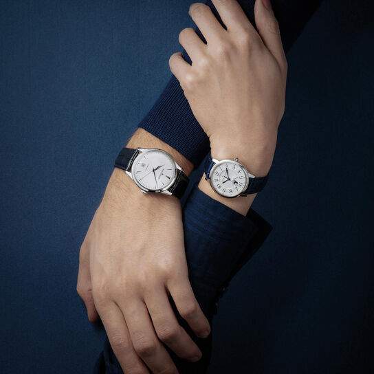 Jaeger-LeCoultre Master Ultra Thin Automatic 39 mm Stainless Steel Q1238420 On Model image number 3