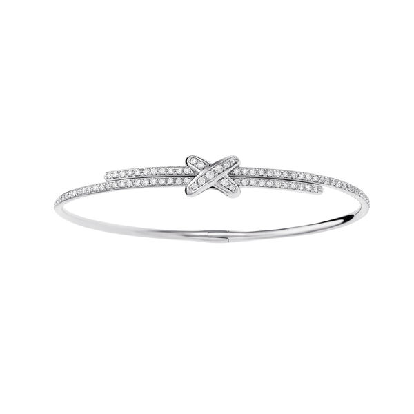 Jeux De Liens White Gold and Diamond Pav&eacute; Bangle