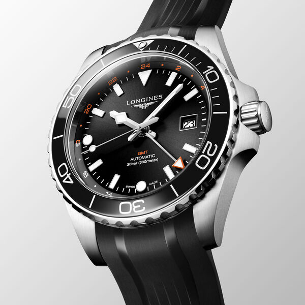 HydroConquest 43 mm GMT automatique en acier inoxydable