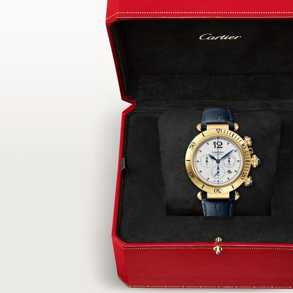 Pasha de Cartier 41 mm chronographe automatique en or jaune