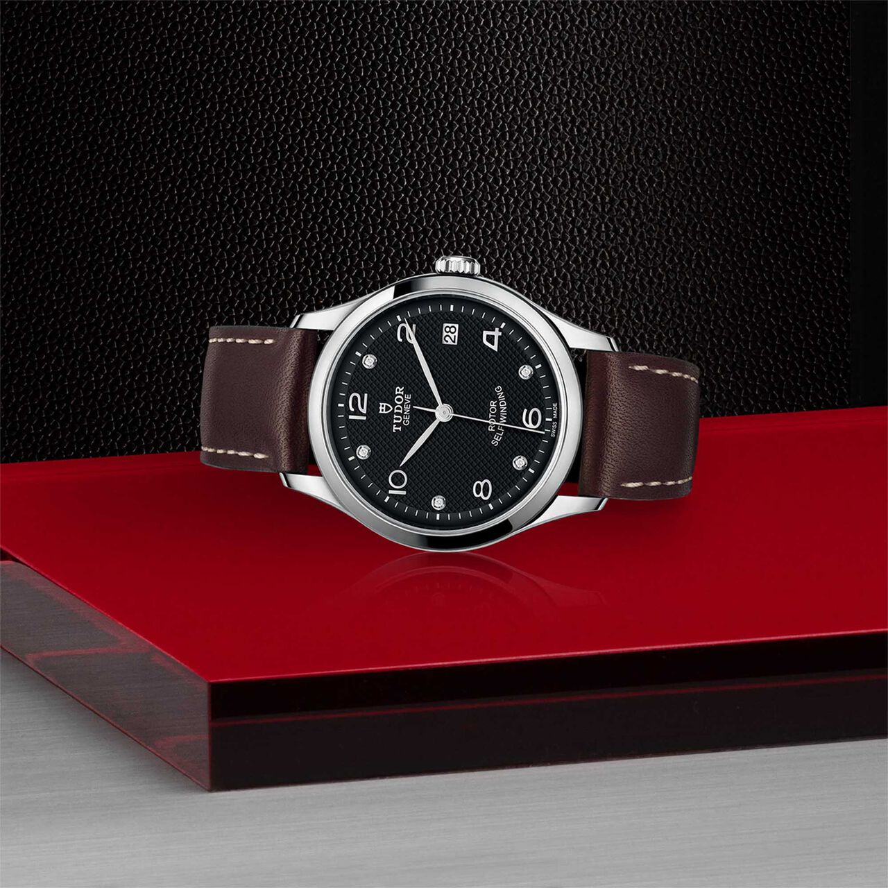  Steel Bezel image number 3