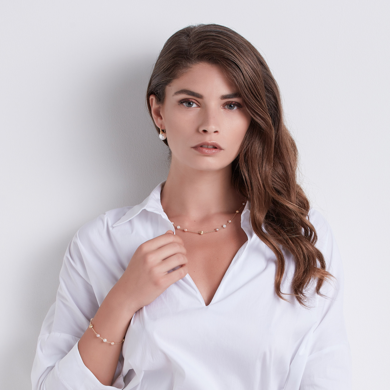 Marco Bicego Africa Yellow Gold Pearl Bracelet On Model image number 1