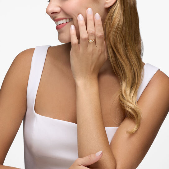 Birks Essentials Yellow Gold Diamond Ring image number 1