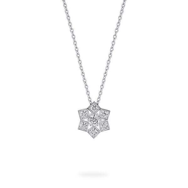 White Gold Pendant, Medium