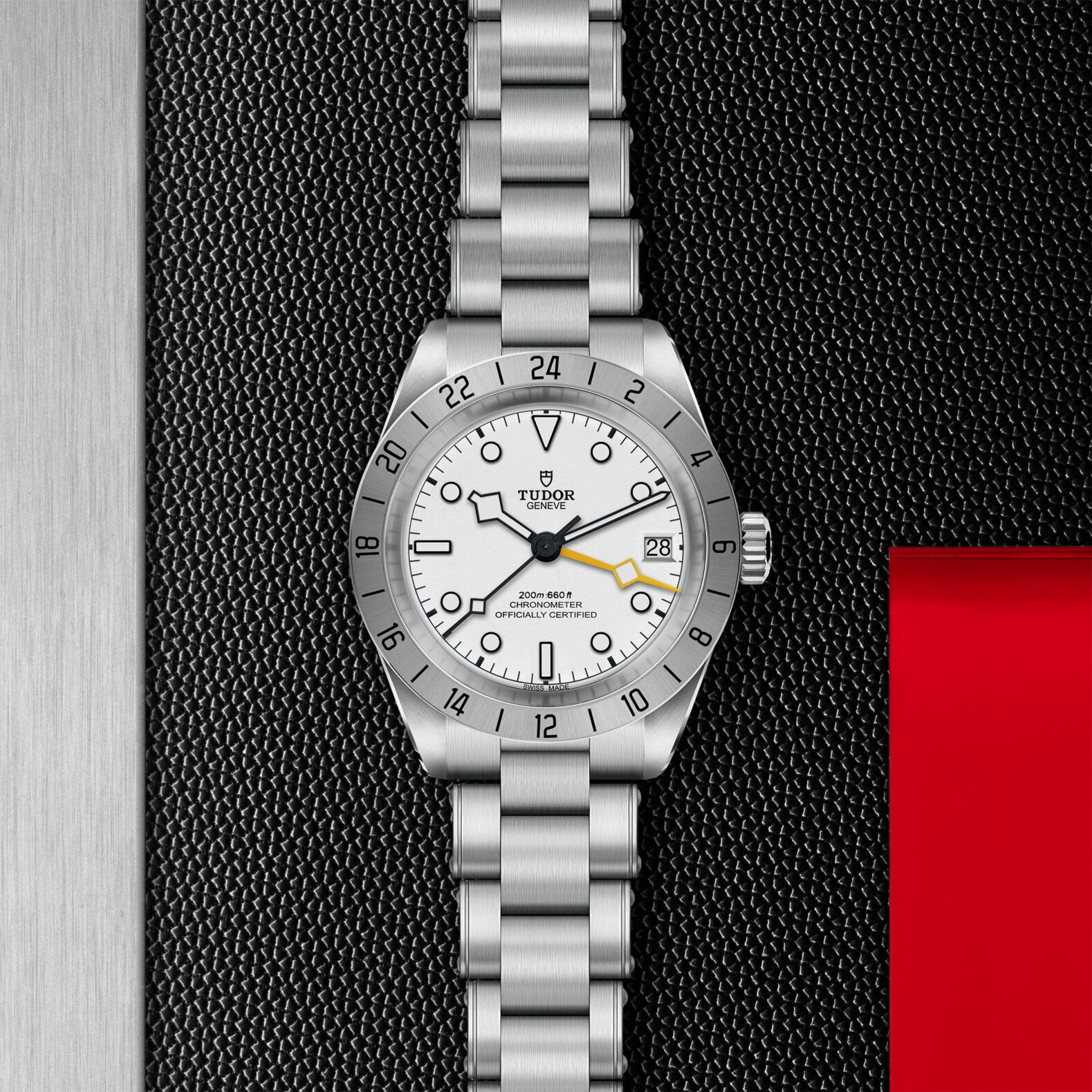 Black Bay Pro Automatic GMT 39 mm Stainless Steel