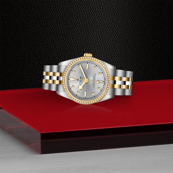 Black Bay One Automatic 31 mm Yellow Gold, Stainless Steel and Diamond