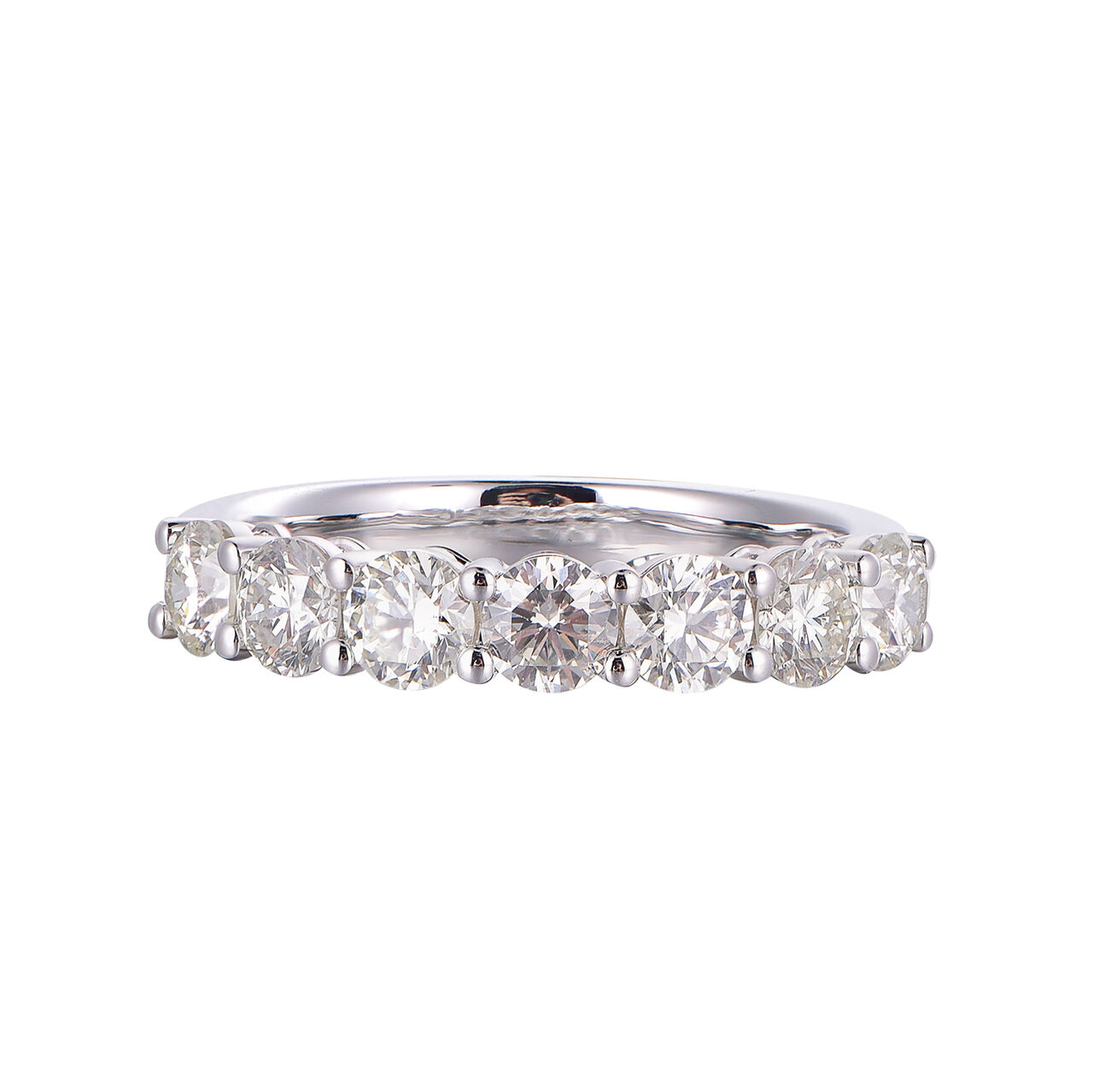 White Gold Diamond Ring image number 0
