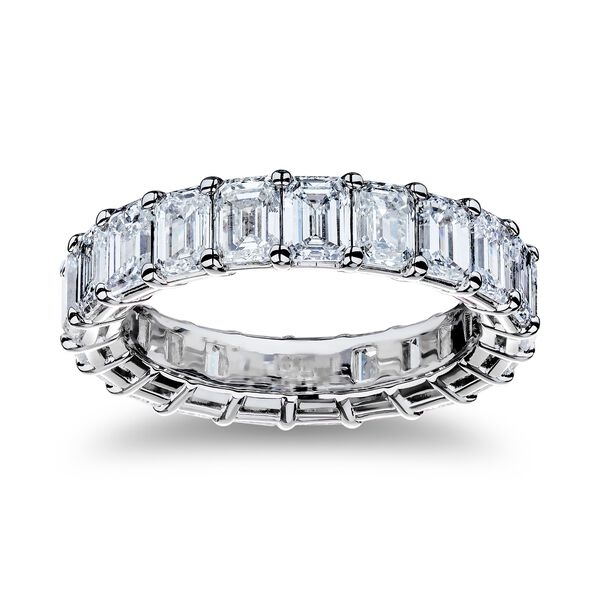 Alliance &eacute;ternit&eacute; en platine sertie de diamant &eacute;meraude, 5.25ct