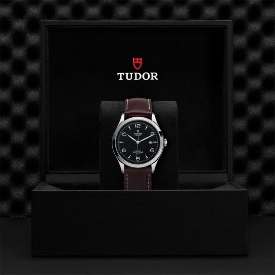  Dark-Coloured Dial image number 4