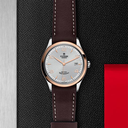  Rose Gold Bezel image number 2