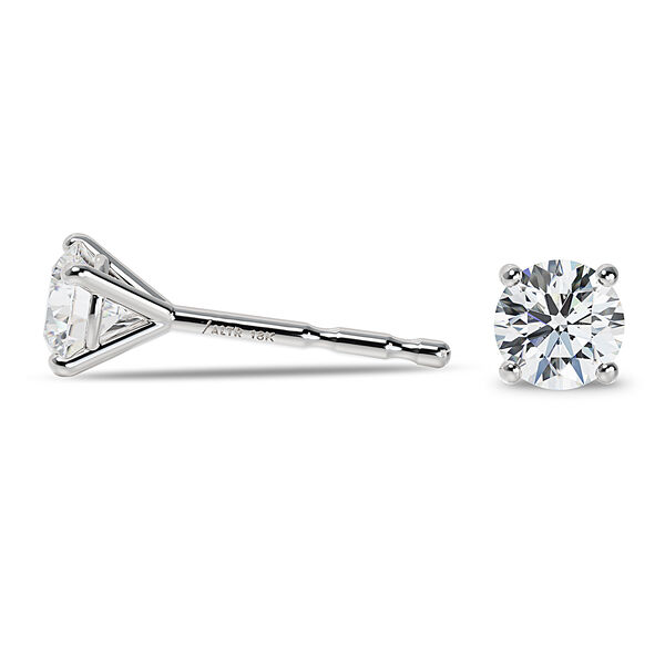 Boucles d'oreilles à diamant solitaire rond avec quatres griffes