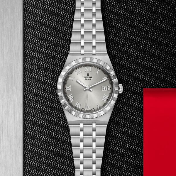 TUDOR Royal Automatic 38 mm Stainless Steel