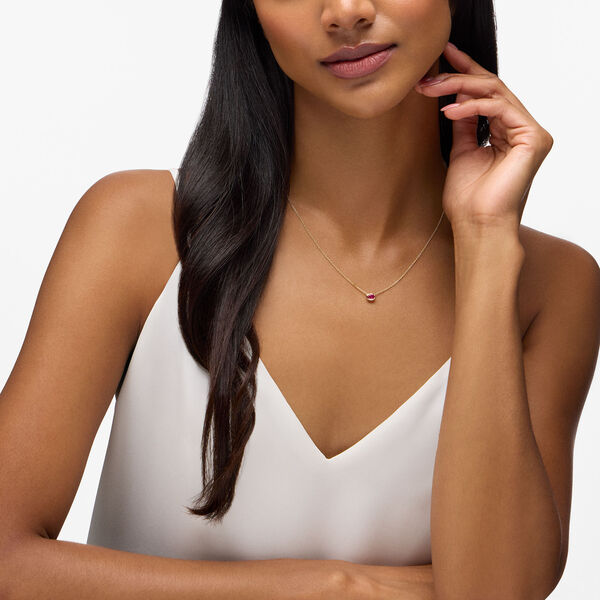 Collier en or jaune avec rubis