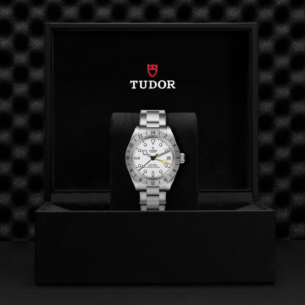 Black Bay Pro 39 mm GMT automatique en acier inoxydable