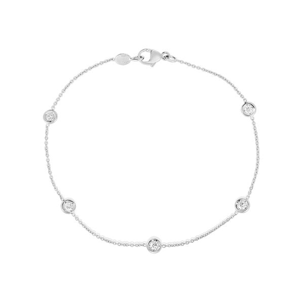 Bracelet à cinq stations en or blanc orné de diamants