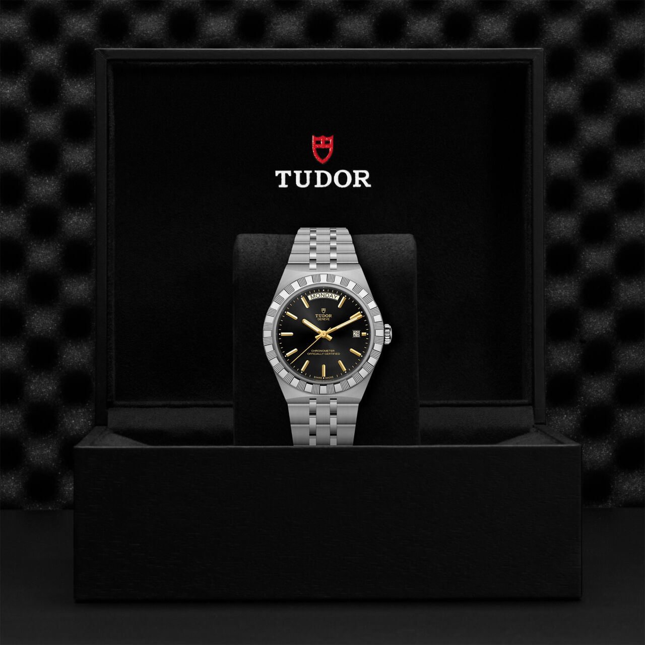 TUDOR Royal Automatic 40 mm Stainless Steel image number 3