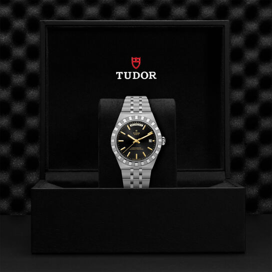TUDOR Royal Automatic 40 mm Stainless Steel image number 3