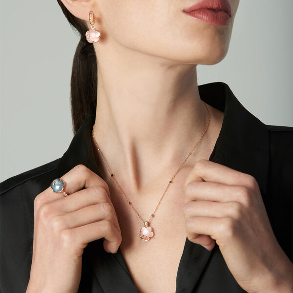 Pendentif Petit Joli Lunaire en or rose avec Lunar Rose et diamants
