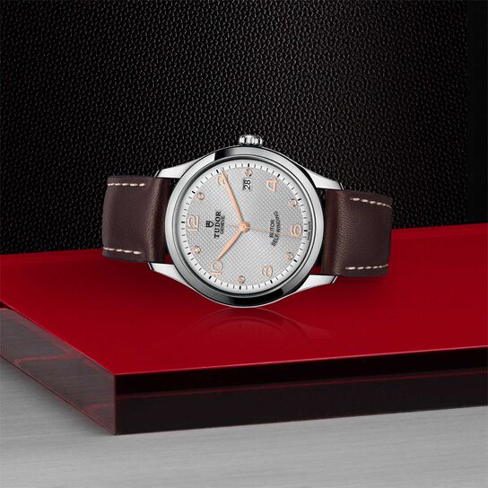  Steel Bezel image number 3