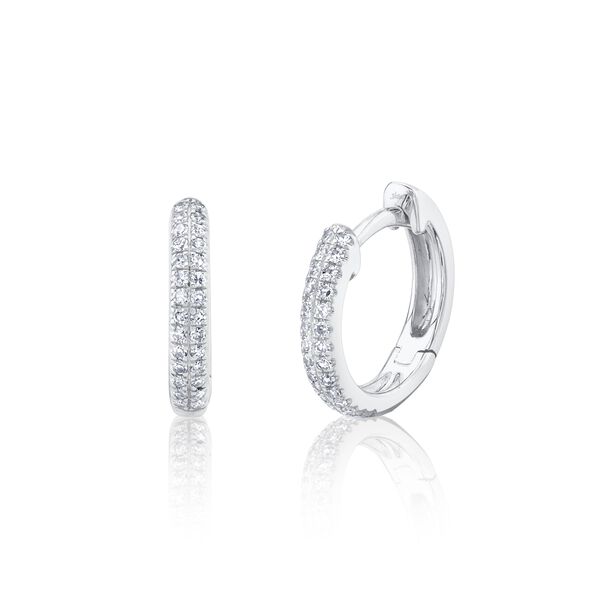 Boucles d'oreilles mini anneaux Kate en or blanc avec pavé de diamants