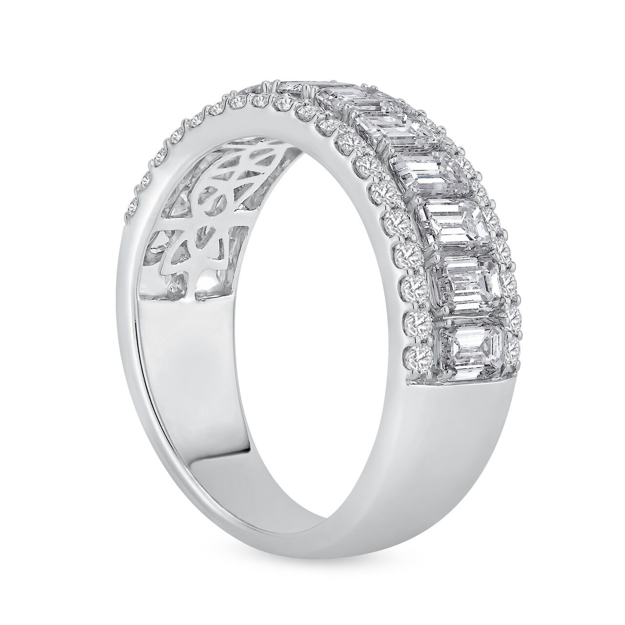 White Gold Diamond Ring image number 1
