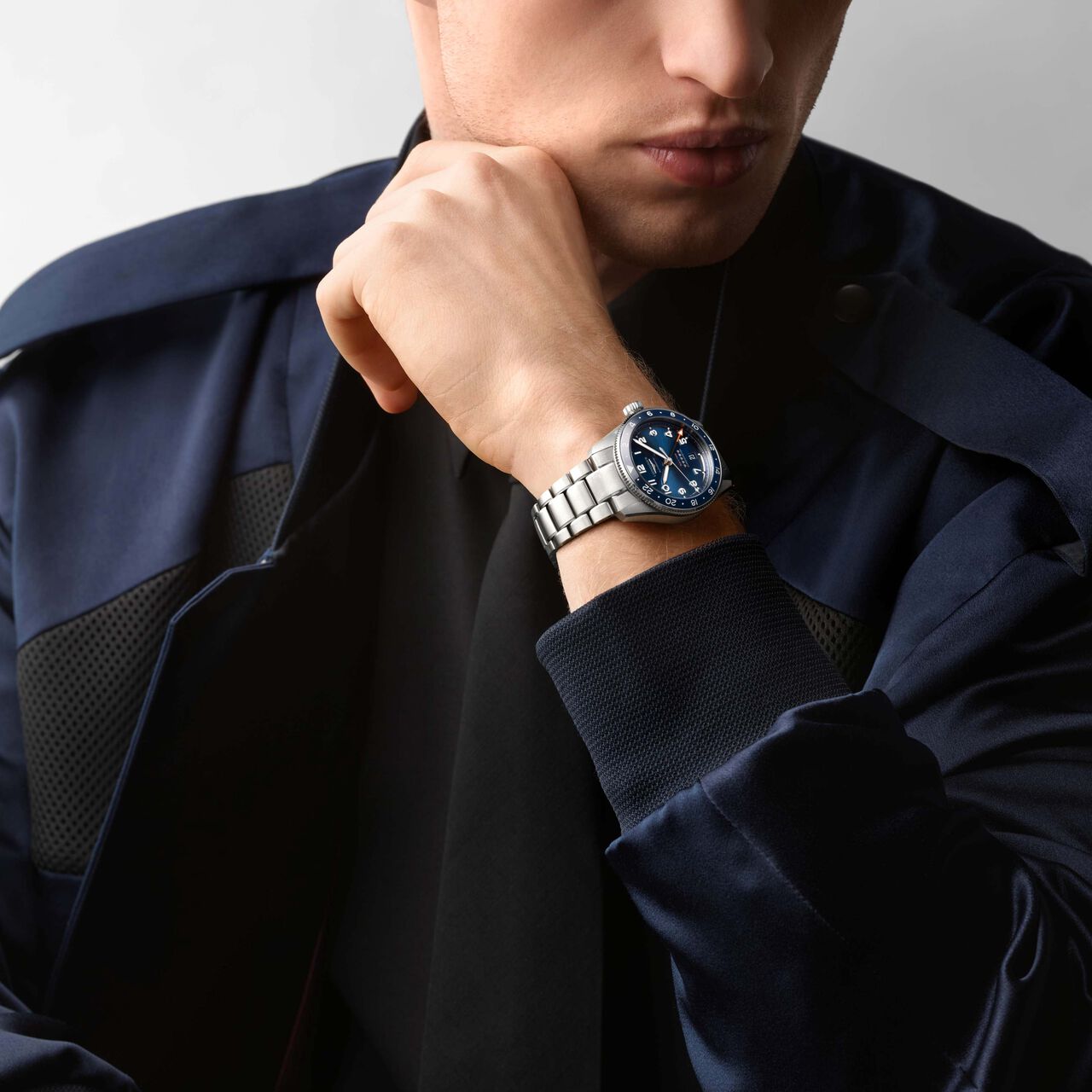 Longines Spirit Zulu Time Automatic GMT 39 mm Stainless Steel L3.802.4.93.6 Model image number 1