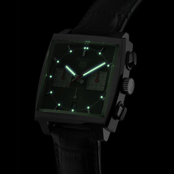 Monaco 39 mm chronographe automatique en acier inoxydable